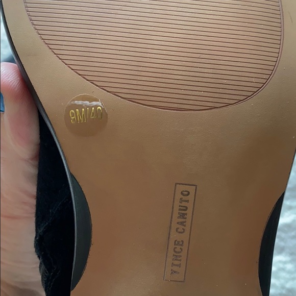 NWOT Vince Camuto Parveen Suede Booties w/ Buckle - Picture 9 of 10